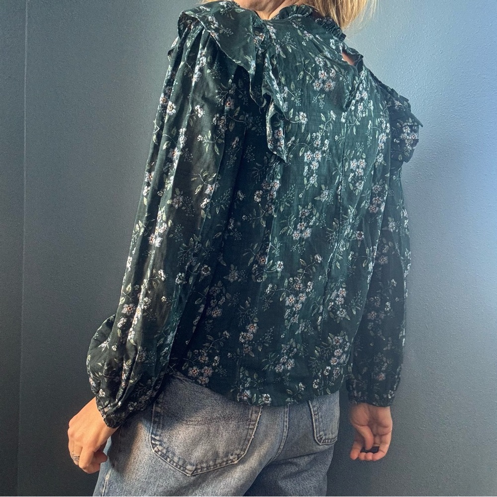 Floral Ruffle Green Long Sleeve Prairie Top size Large - Picture 3 of 8